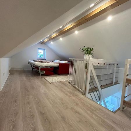 3 Zimmer Neubauwohnung In Der Schwaebischen Toskana Löwenstein Esterno foto