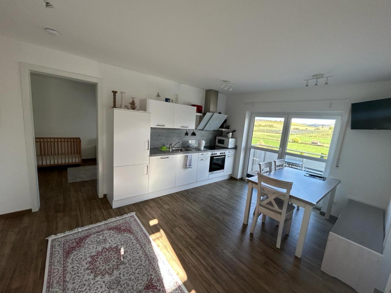 3 Zimmer Neubauwohnung In Der Schwaebischen Toskana Löwenstein Esterno foto