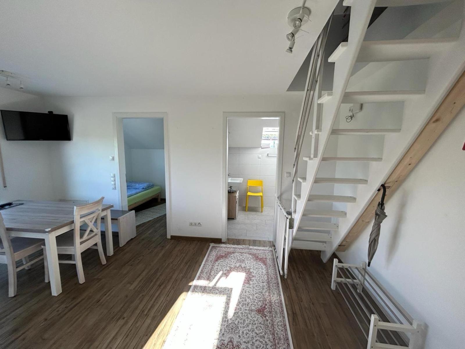 3 Zimmer Neubauwohnung In Der Schwaebischen Toskana Löwenstein Esterno foto
