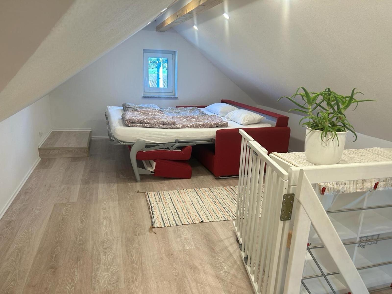 3 Zimmer Neubauwohnung In Der Schwaebischen Toskana Löwenstein Esterno foto