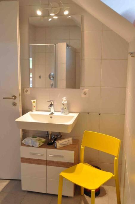 3 Zimmer Neubauwohnung In Der Schwaebischen Toskana Löwenstein Esterno foto